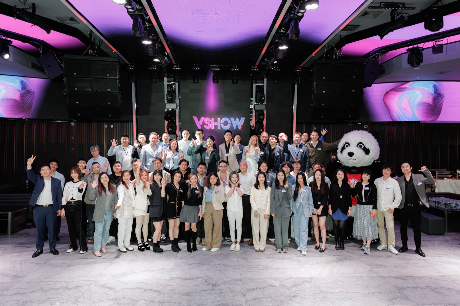 “Elite Night” group photo (VShow, Flushing, New York)